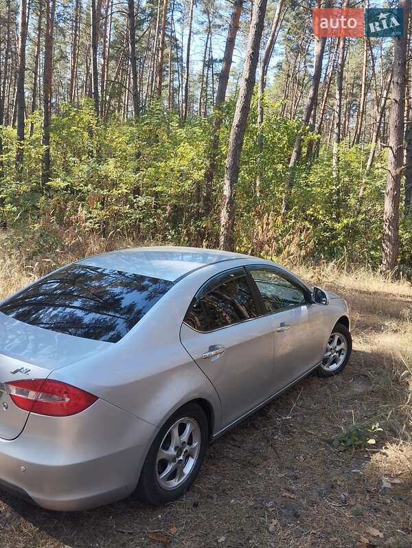 Седан JAC J5 2013 в Черкассах