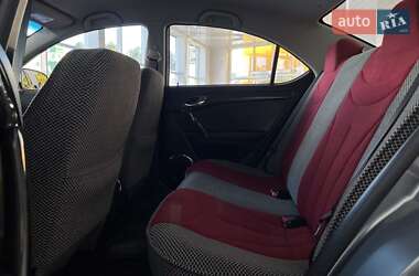 Седан JAC J5 2014 в 