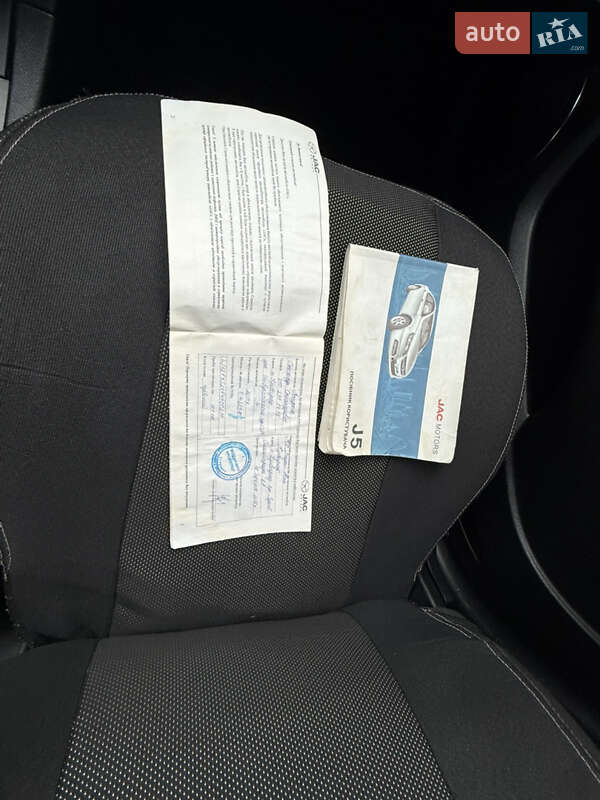 Седан JAC J5 2014 в Львові