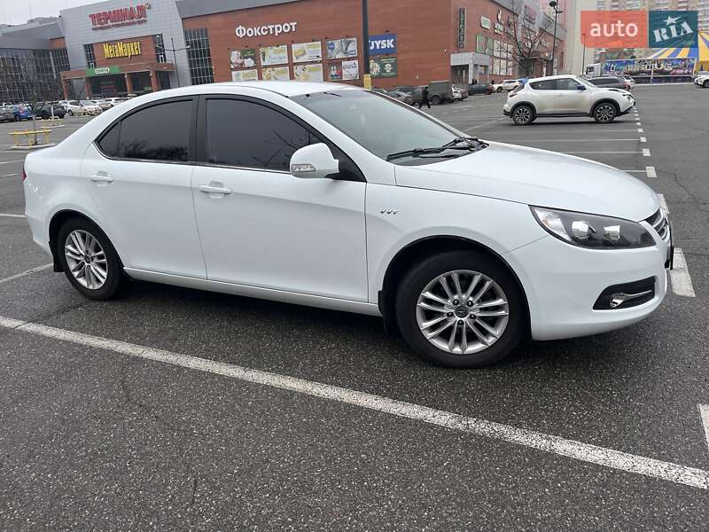 JAC J5 2014 JAC J5 2014