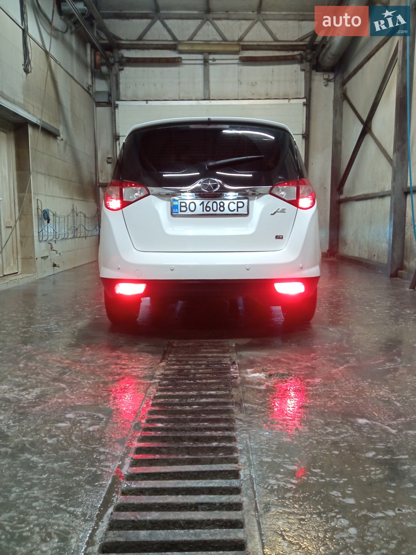 2015 JAC J6 (Heyue RS) - мініатюра 23