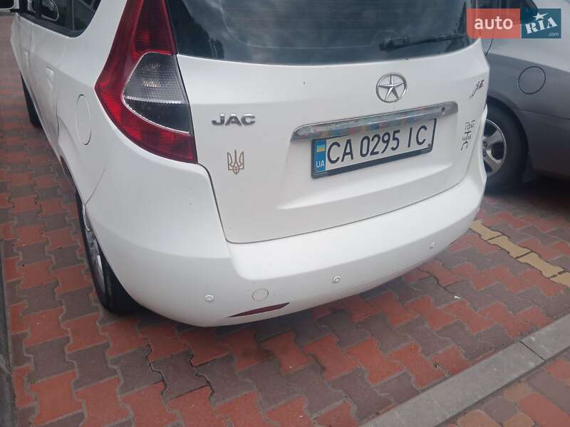 Минивэн JAC J6 2013 в Киеве фото 5 Минивэн JAC J6 2013 в Киеве