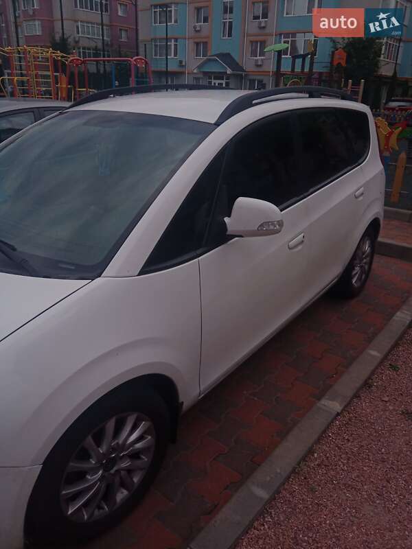 Минивэн JAC J6 2013 в Киеве фото 7 Минивэн JAC J6 2013 в Киеве