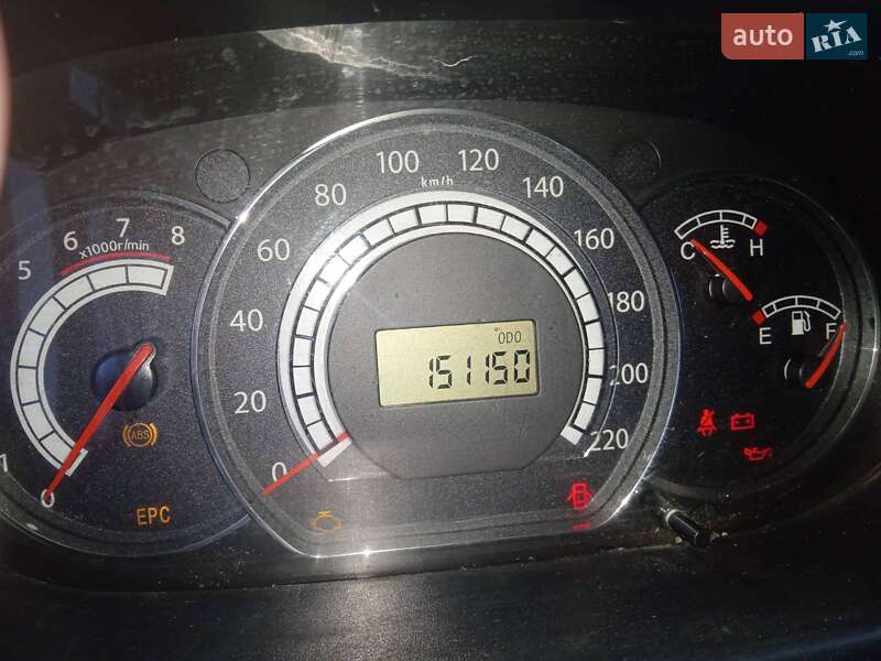 Минивэн JAC J6 2013 в Киеве фото 2 Минивэн JAC J6 2013 в Киеве