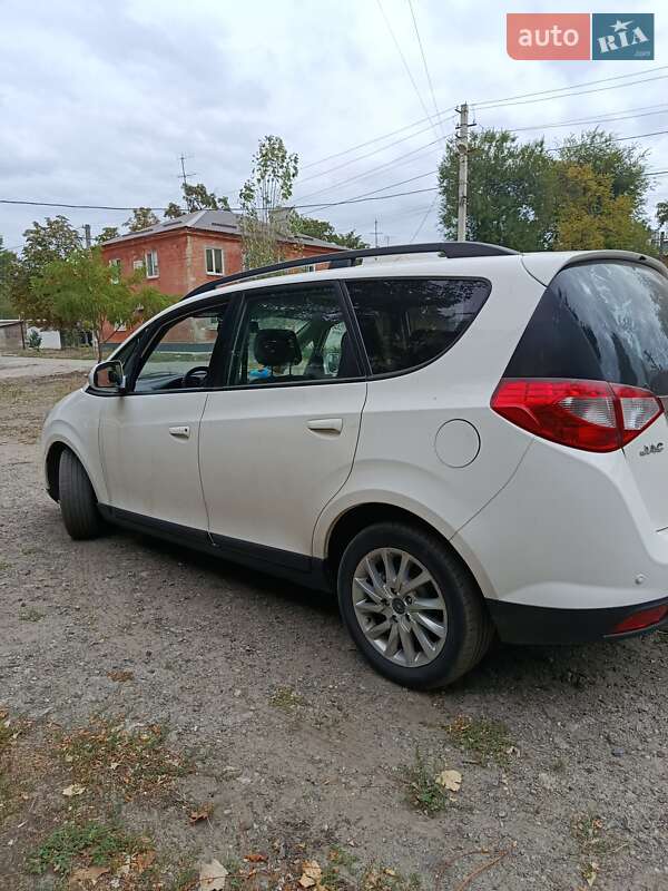 Микровэн JAC J6 2016 в Днепре