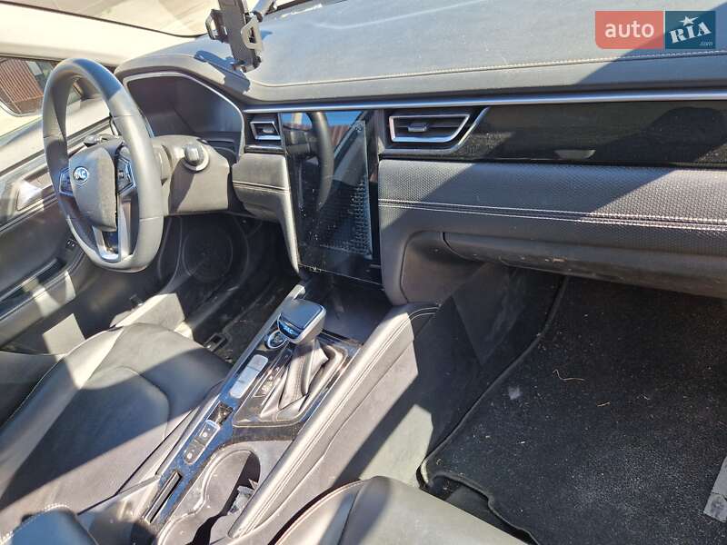 Ліфтбек JAC J7 2021 в Львові