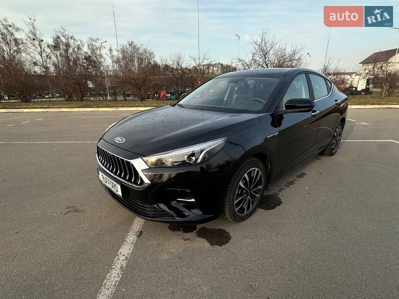 Лифтбек JAC J7 2021 в Ирпене