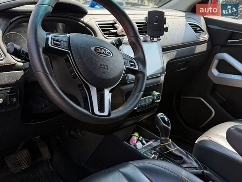 Позашляховик / Кросовер JAC JS2 2021 в Кропивницькому
