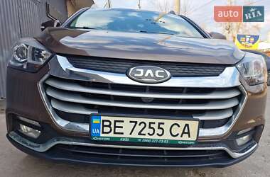 Хэтчбек JAC S2 2018 в 