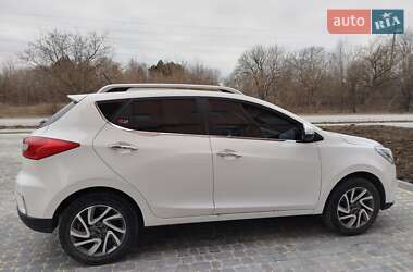 Хэтчбек JAC S2 2019 в 