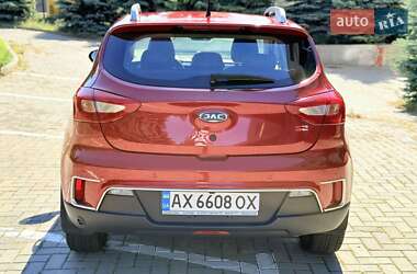 Хэтчбек JAC S2 2018 в 