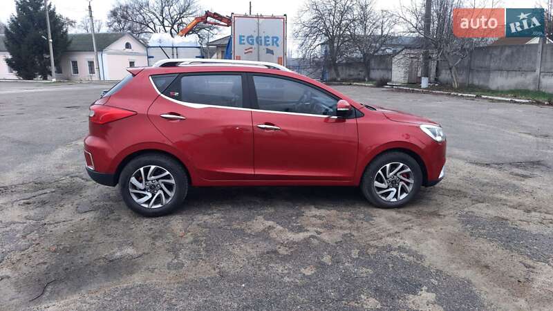 Хэтчбек JAC S2 2017 в Белой Церкви фото 3 Хэтчбек JAC S2 2017 в Белой Церкви