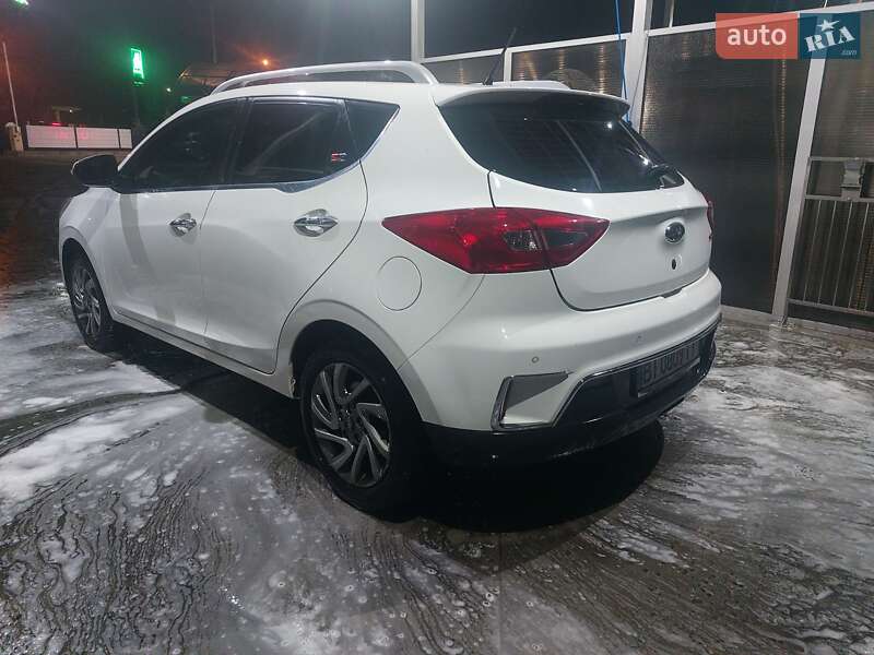 Хэтчбек JAC S2 2018 в Полтаве фото 10 Хэтчбек JAC S2 2018 в Полтаве