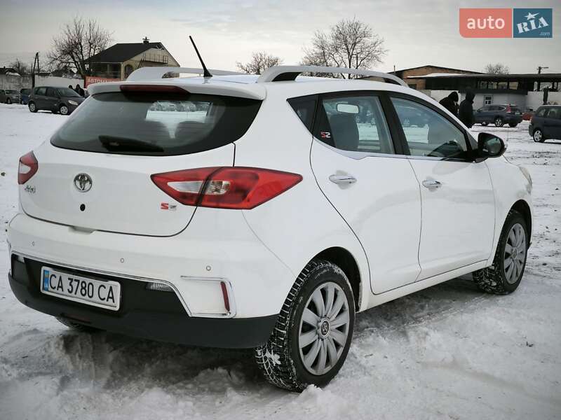 Хэтчбек JAC S2 2017 в Умани