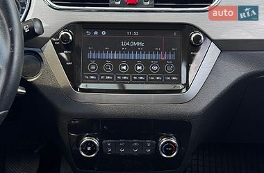 Хетчбек JAC S2 2017 в Києві фото 24 Хетчбек JAC S2 2017 в Києві