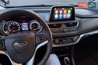 Внедорожник / Кроссовер JAC S3 2020 в 