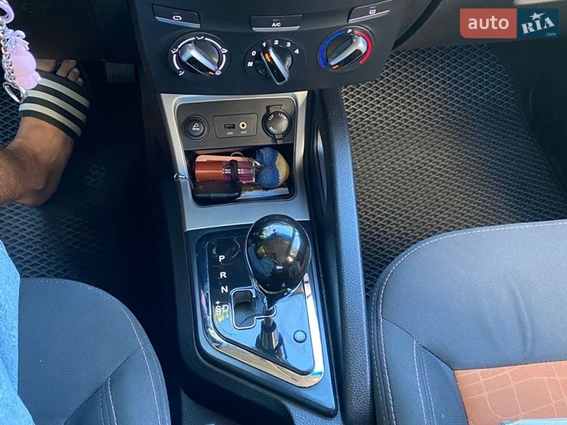 Хэтчбек JAC S3 2015 в Хмельницком