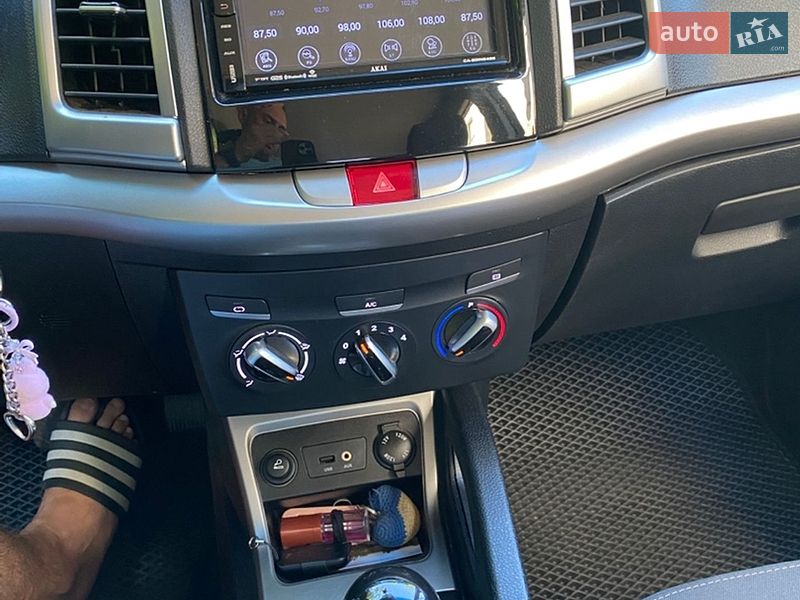 Хэтчбек JAC S3 2015 в Хмельницком