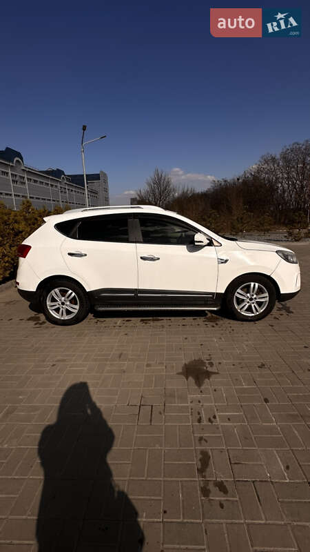 Внедорожник / Кроссовер JAC S5 2013 в Днепре