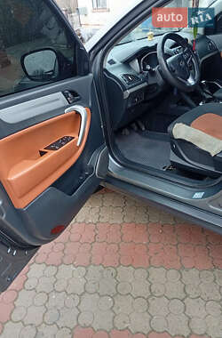 Внедорожник / Кроссовер JAC S5 2014 в 