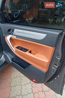Внедорожник / Кроссовер JAC S5 2014 в 