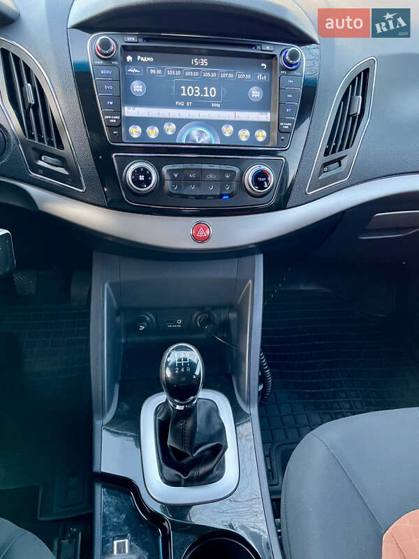 Позашляховик / Кросовер JAC S5 2014 в Запоріжжі фото 22 Позашляховик / Кросовер JAC S5 2014 в Запоріжжі