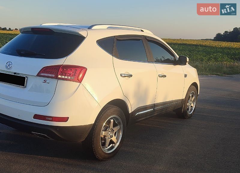 Внедорожник / Кроссовер JAC S5 2014 в Чернигове