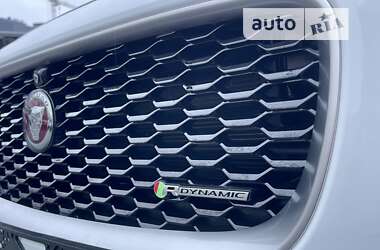 Внедорожник / Кроссовер Jaguar E-Pace 2018 в Киеве