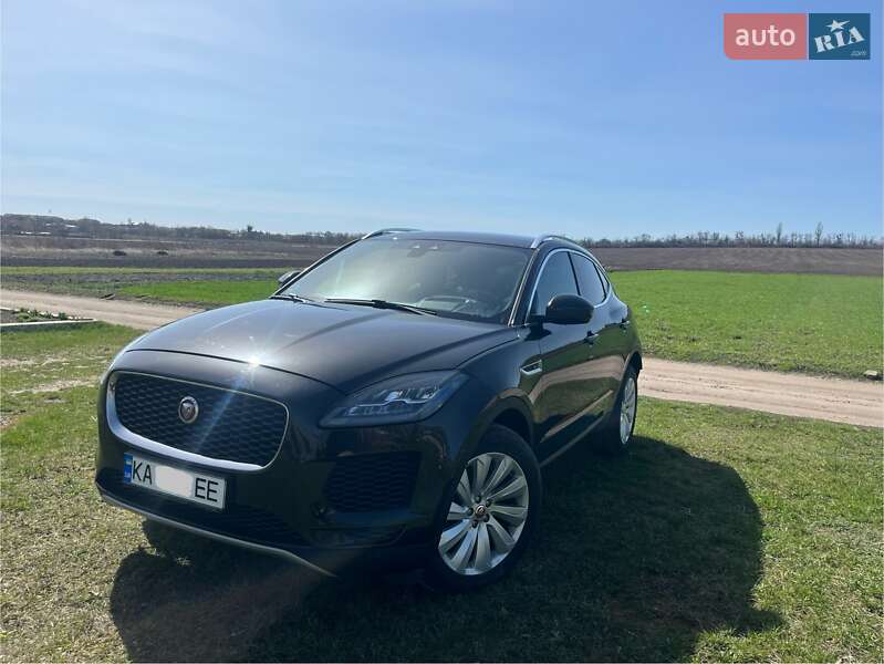 Внедорожник / Кроссовер Jaguar E-Pace 2017 в Киеве