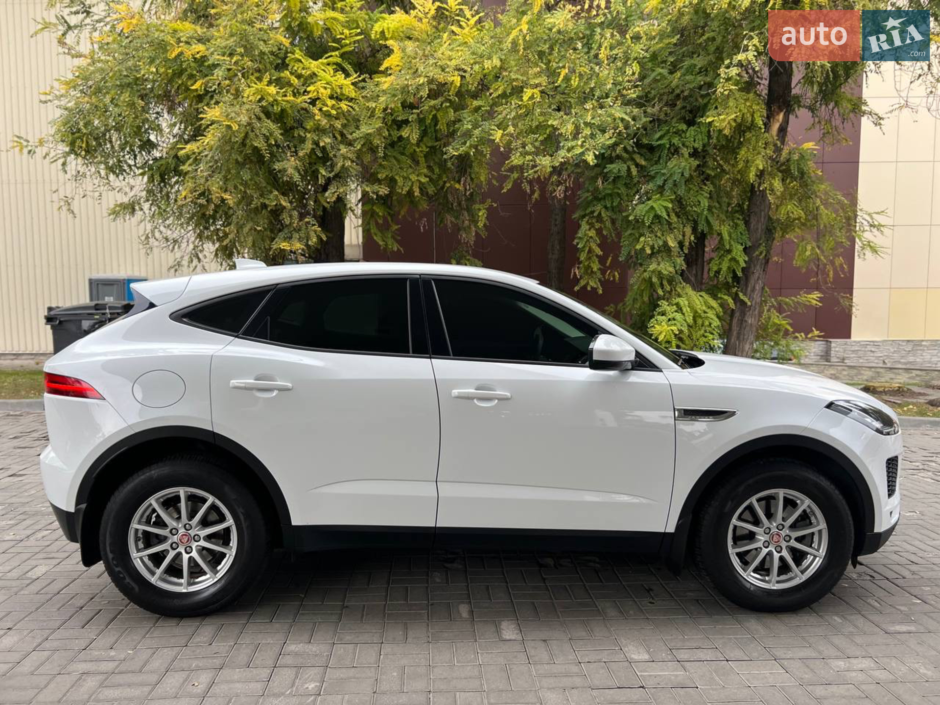 2018 Jaguar E-Pace - мініатюра 9
