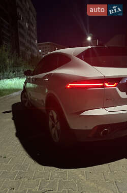 Внедорожник / Кроссовер Jaguar E-Pace 2018 в 