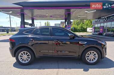 Внедорожник / Кроссовер Jaguar E-Pace 2018 в 