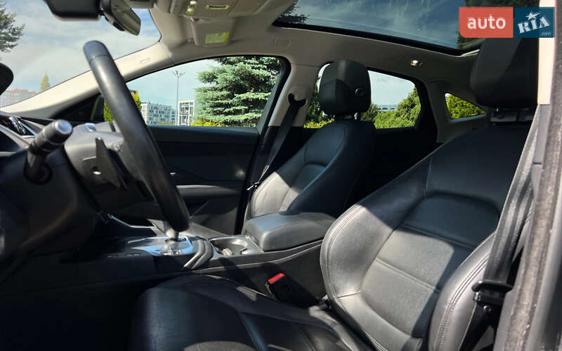 Внедорожник / Кроссовер Jaguar E-Pace 2018 в Львове