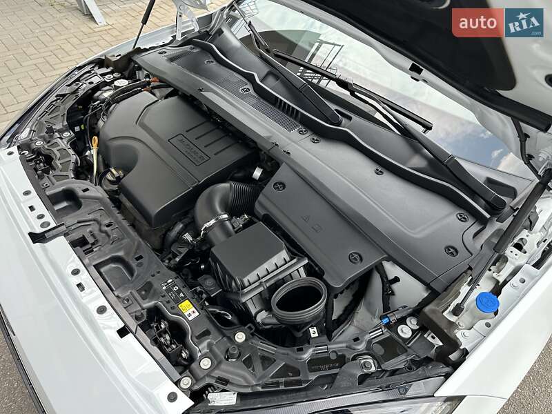 Внедорожник / Кроссовер Jaguar E-Pace 2021 в Киеве