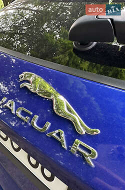 Позашляховик / Кросовер Jaguar E-Pace 2019 в 