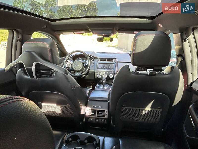 Внедорожник / Кроссовер Jaguar E-Pace 2020 в Киеве