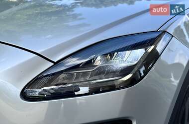Внедорожник / Кроссовер Jaguar E-Pace 2019 в 