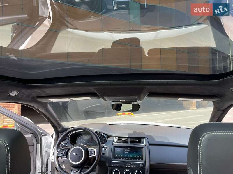 Позашляховик / Кросовер Jaguar E-Pace 2017 в Одесі