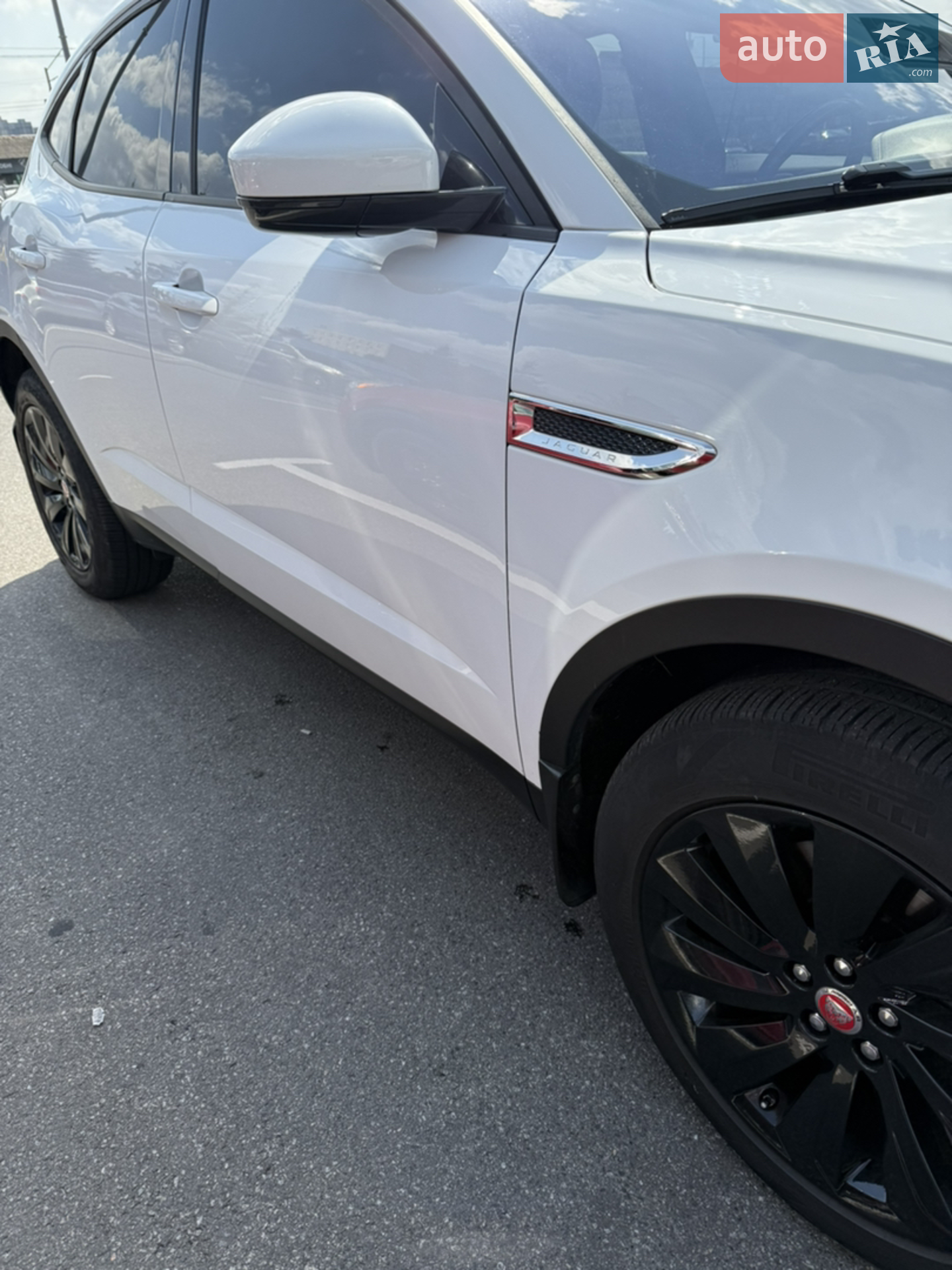 2019 Jaguar E-Pace - мініатюра 17