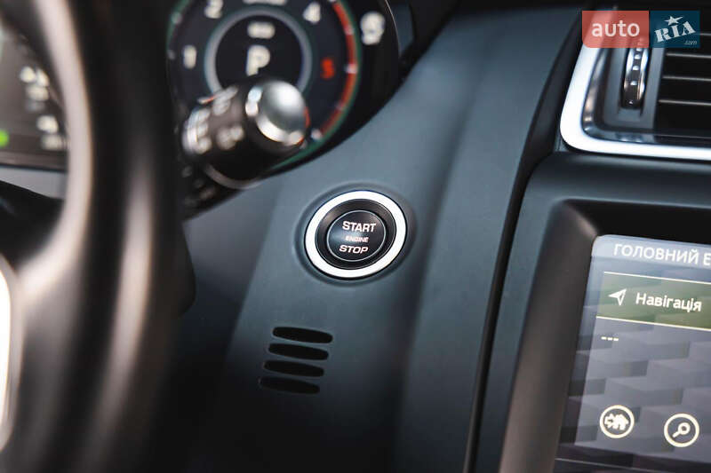 Внедорожник / Кроссовер Jaguar E-Pace 2018 в Одессе