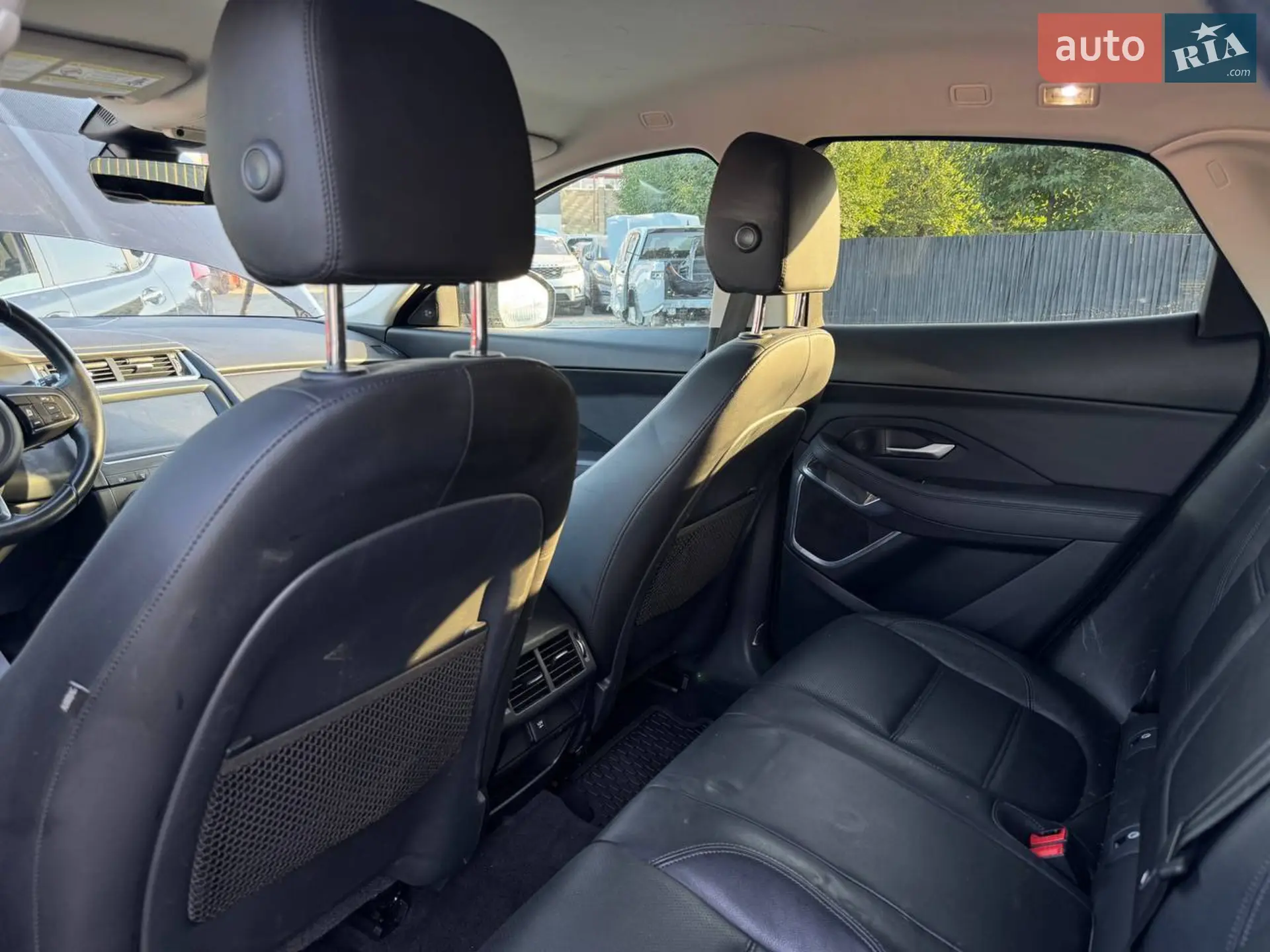 2018 Jaguar E-Pace - мініатюра 11