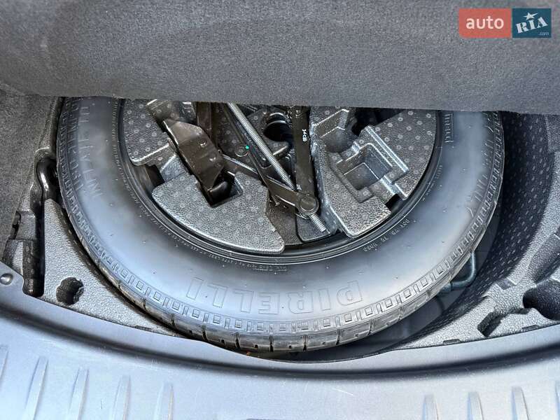 Позашляховик / Кросовер Jaguar E-Pace 2021 в Черкасах