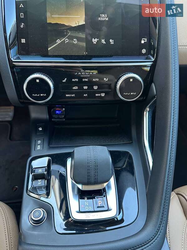 Позашляховик / Кросовер Jaguar E-Pace 2021 в Києві