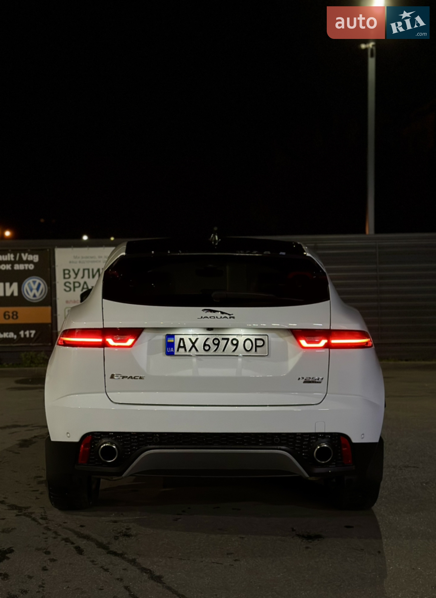 2019 Jaguar E-Pace - мініатюра 10