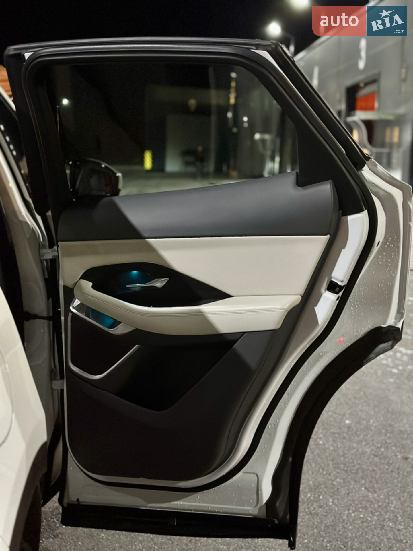 2019 Jaguar E-Pace - мініатюра 13