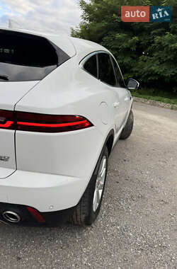 Внедорожник / Кроссовер Jaguar E-Pace 2018 в 