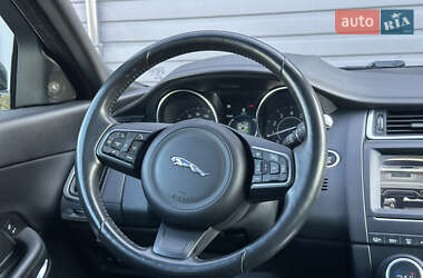 Внедорожник / Кроссовер Jaguar E-Pace 2018 в 