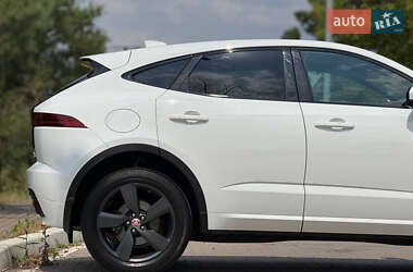 Внедорожник / Кроссовер Jaguar E-Pace 2019 в 