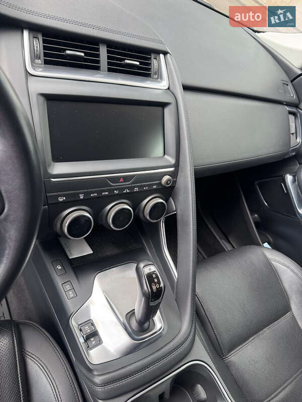 Внедорожник / Кроссовер Jaguar E-Pace 2018 в Киеве фото 21 Внедорожник / Кроссовер Jaguar E-Pace 2018 в Киеве