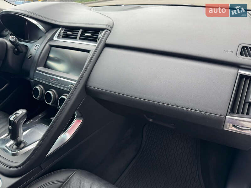 Внедорожник / Кроссовер Jaguar E-Pace 2018 в Киеве фото 40 Внедорожник / Кроссовер Jaguar E-Pace 2018 в Киеве